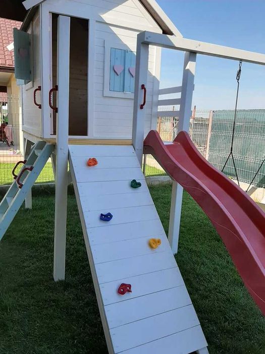 Casuta din lemn pentru copii, Loc de joaca pentru copii