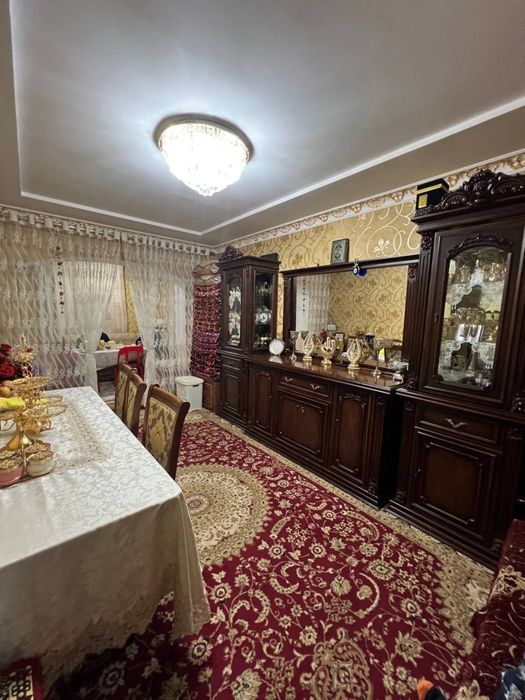 Срочно продаётс квартира Мирабадский р-н Куйлюк 1 3/1/4 77-серия