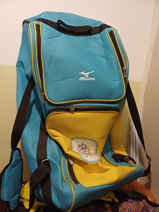 Сумка для спортивных принадлежностей.