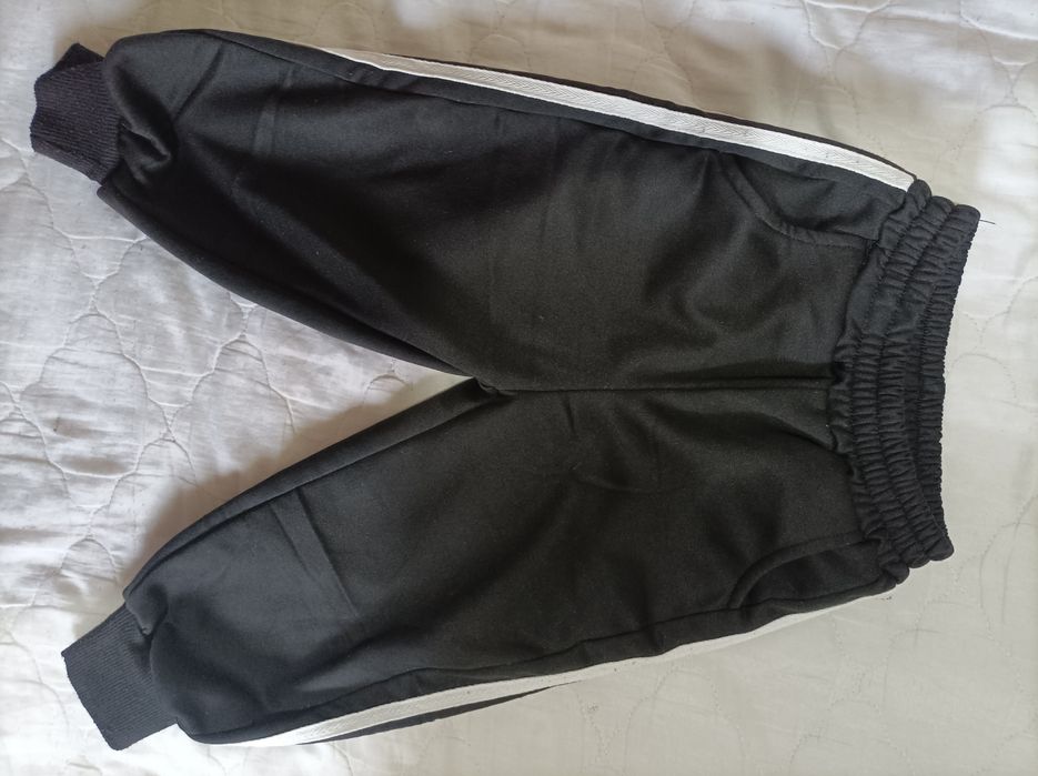 Продам детские вещи