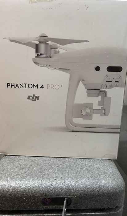 Drona Phantom 4 Pro Plus