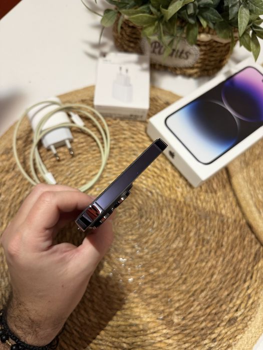 Iphone 14 pro max deep purple