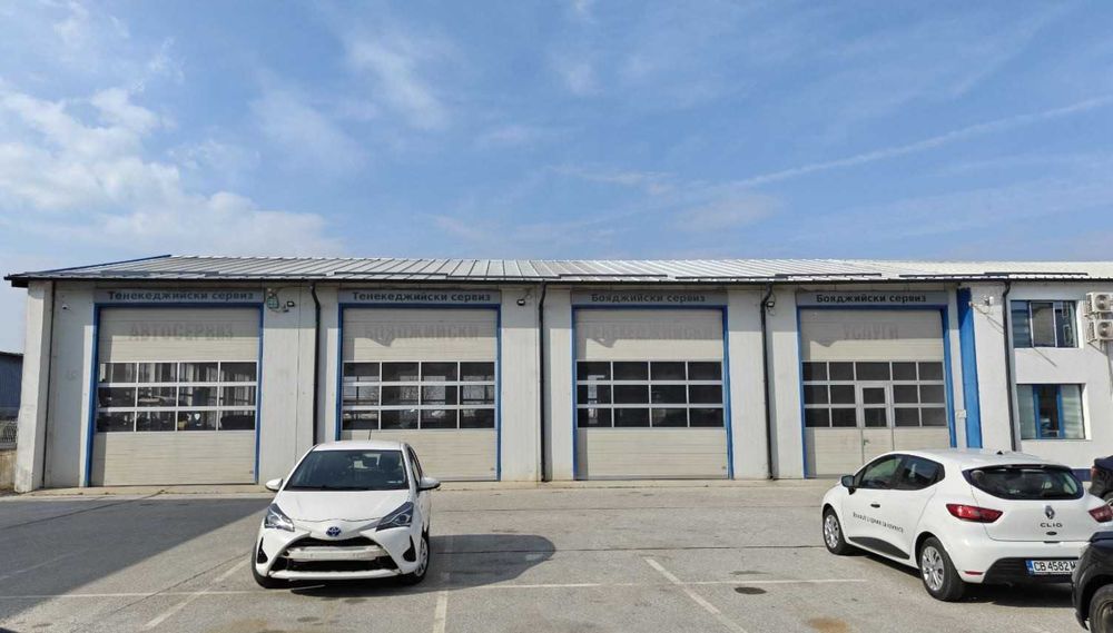 Автосервиз с бояджийска камера под наем