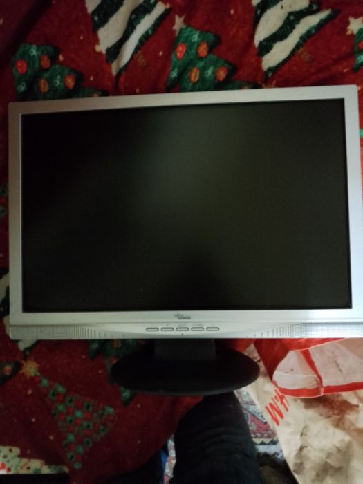 Vând monitor computer