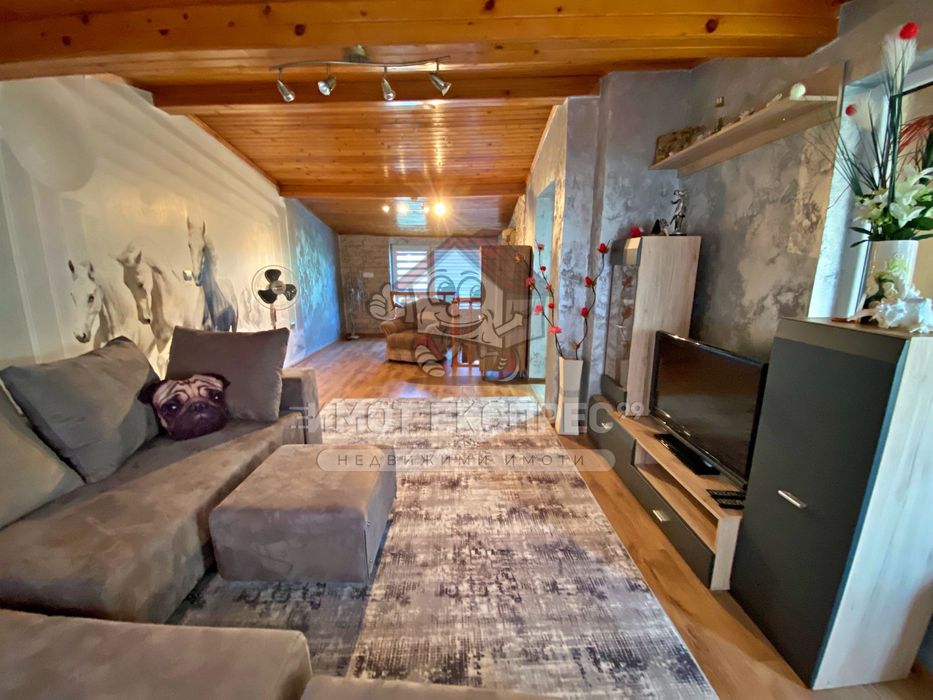 Продава се Къща в Асеновград - 70 кв.м за 6 €/кв.м - Снимка #12