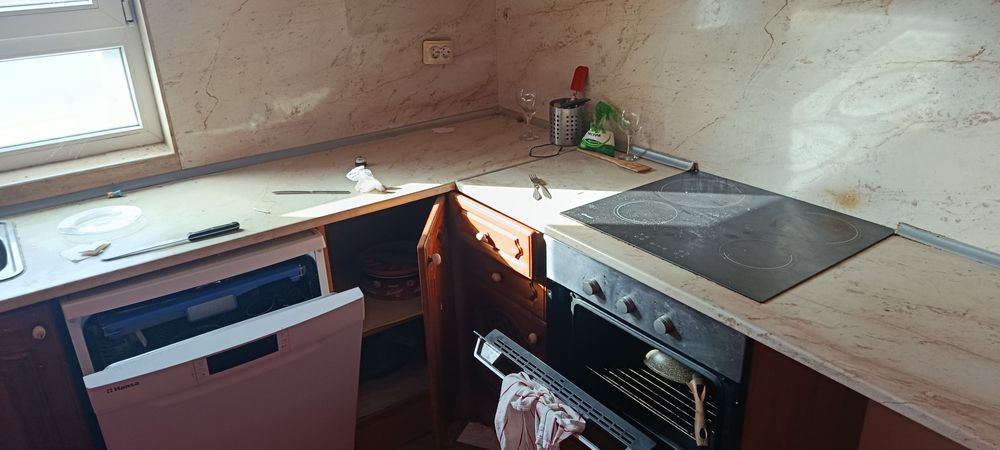 Продавам   кухня