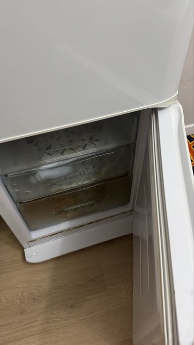 Продам холодильник Бирюса