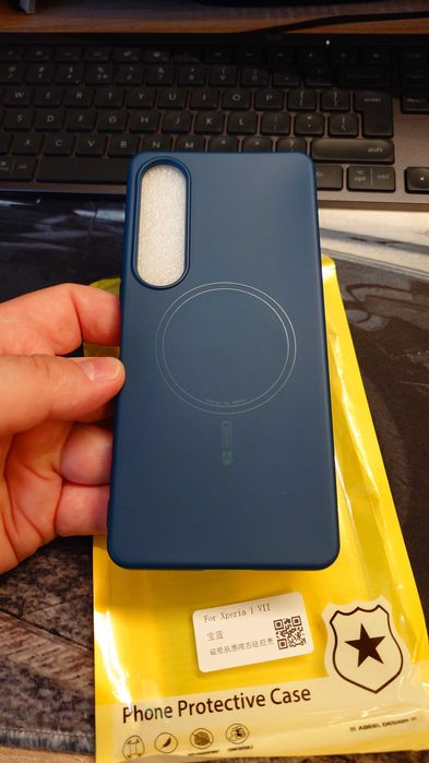 Магнитен силиконов кейс за Sony Xperia 1 VII