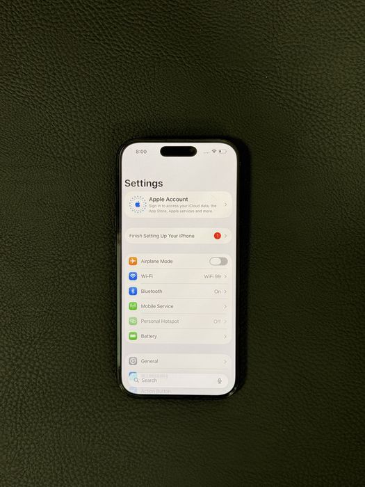 Продавам iPhone 16 PRO