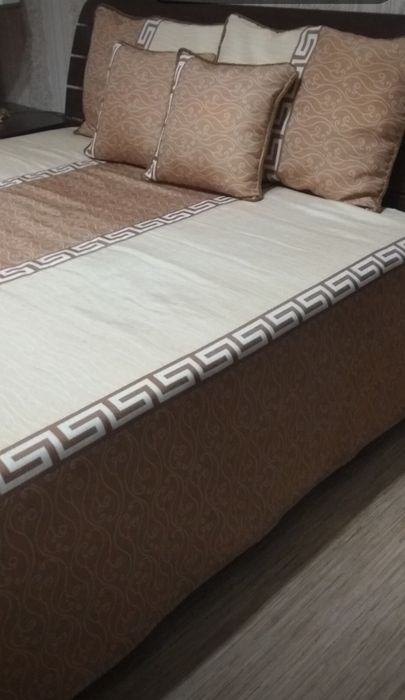 Продам покрывало на кровать