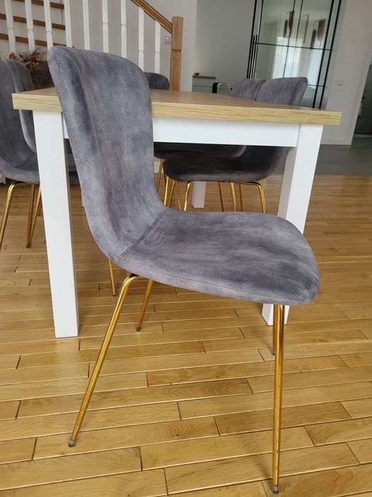 Set masă și scaune dining