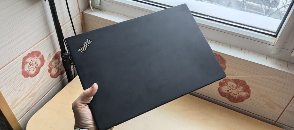 Laptop Lenovo ThinkPad T14_i5 10310U_24GB DDR4_4-5h Bateria_cu SIM 4G