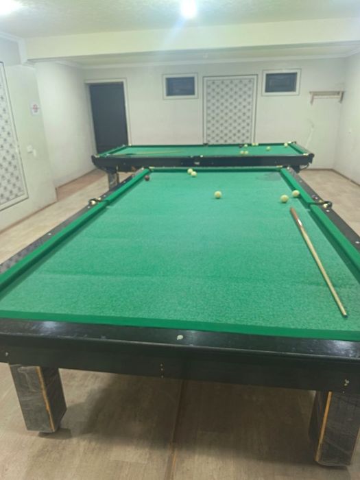 Bilyard 2 ta, narxi 900$ yana kelishiladi