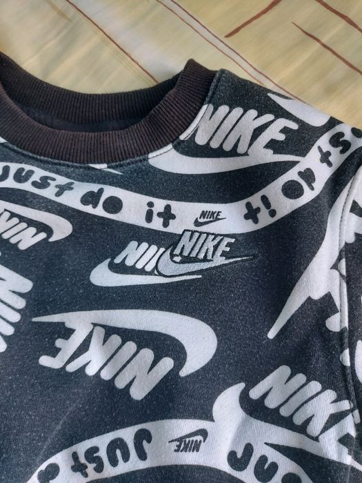 Детски анцуг-25лв.