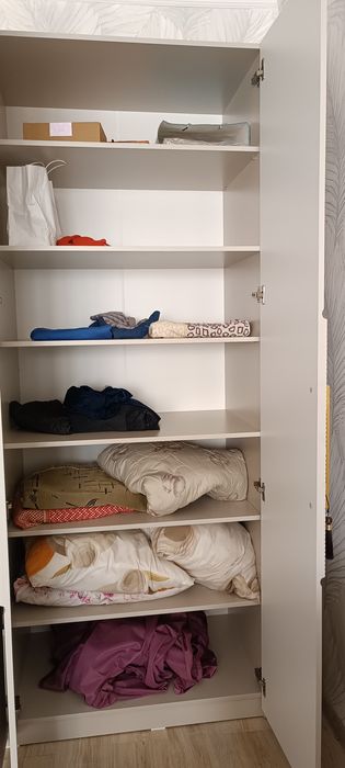 Шкаф абсолютно новый.
