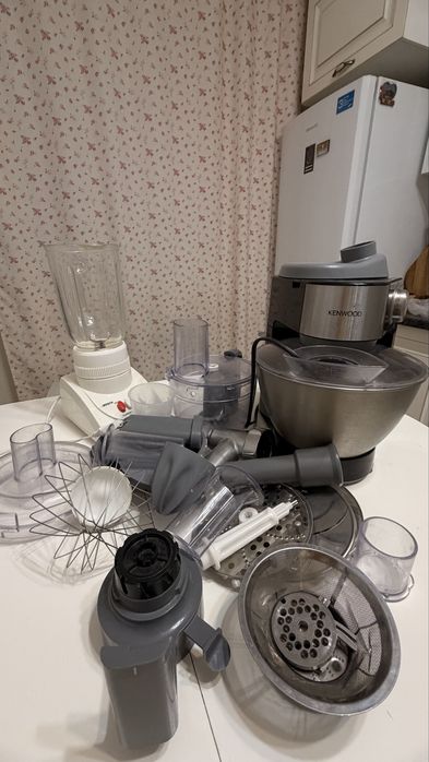 Кухонный комбайн