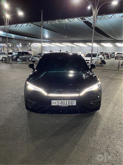Byd Song L 5 pozitsiya
