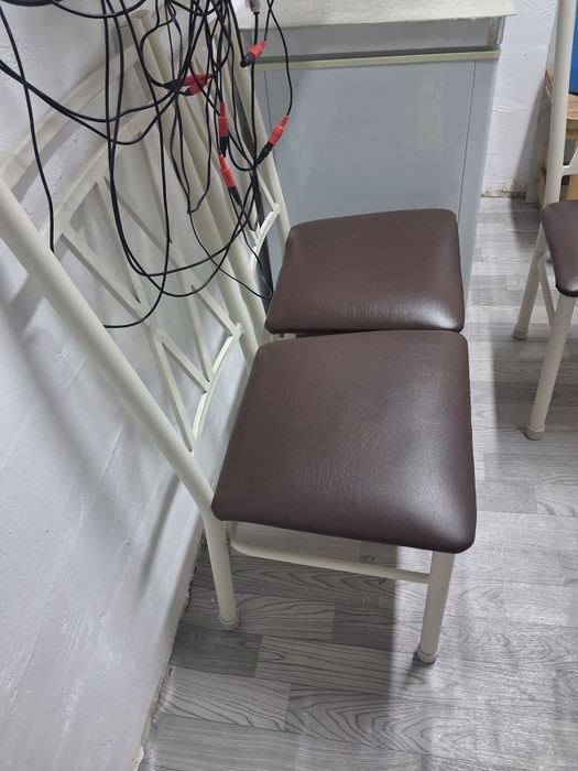 Стулья металлические