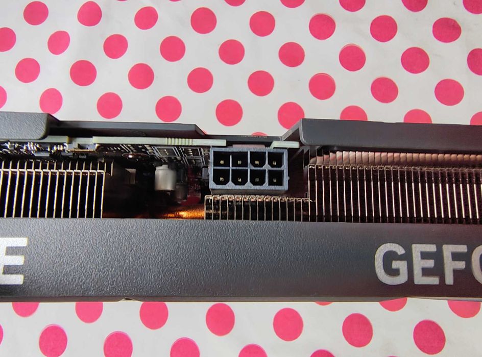 Placa video Gigabyte RTX 4060 Ti Eagle OC 8GB GDDR6 128-bit, Garantie.