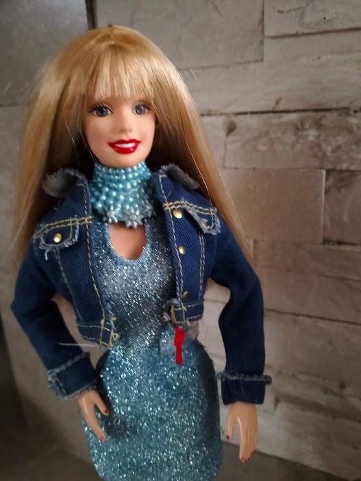 Păpuși Barbie deosebite,de colectie