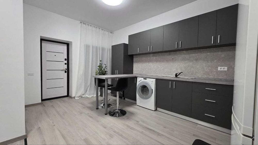 Casa de închiriat! (Tip-Duplex)