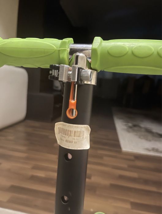 Продам новый самокат