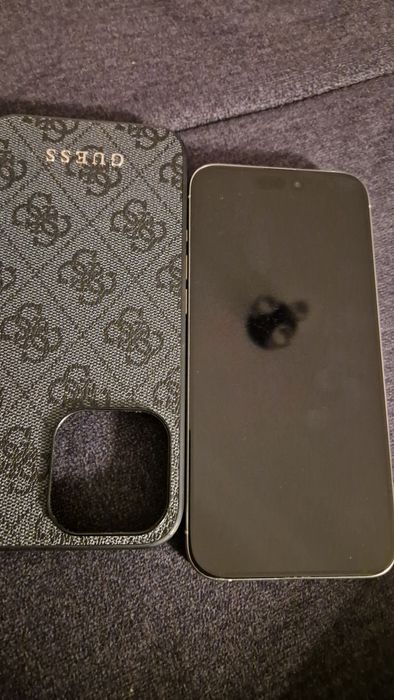 Vând iphone 15 pro max