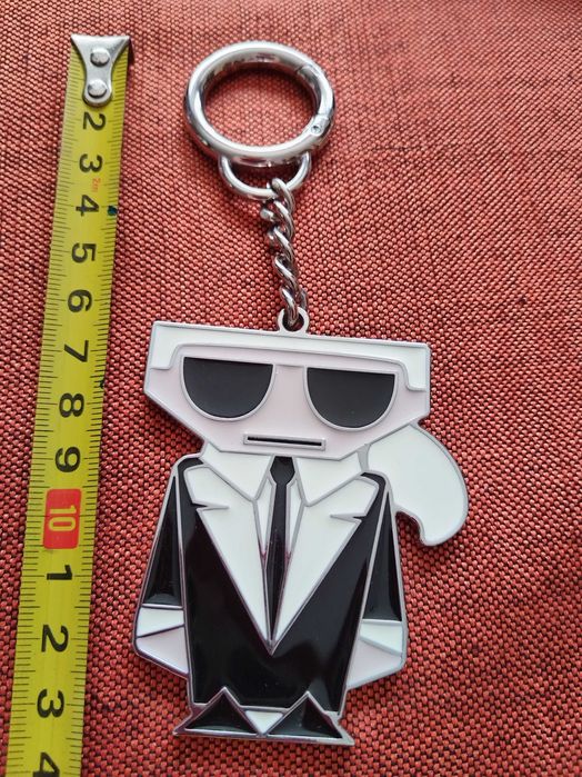 Karl Lagerfeld Уникални маркови унисекс аксесоари оригинал