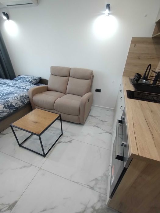 давам под наем едностаен апартамент в гр.Перник