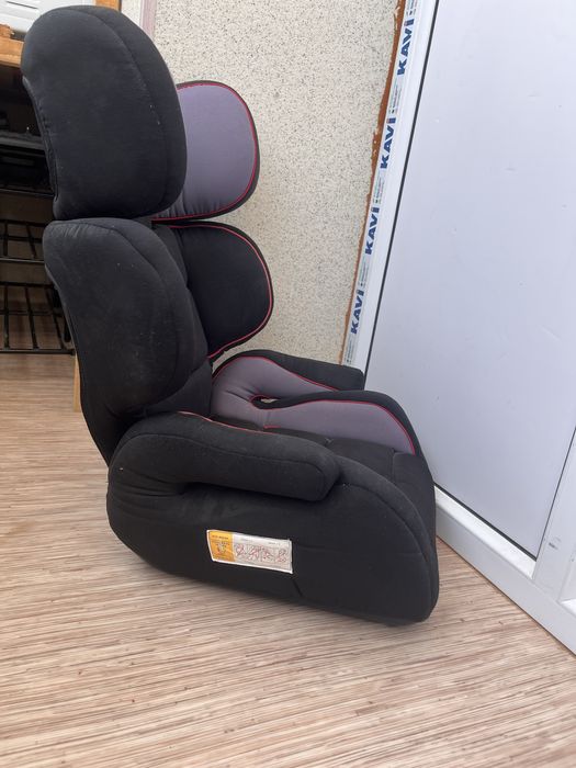 Продам Детское автомобильное кресло
