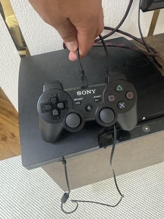SONY PS3 Slim  с играми