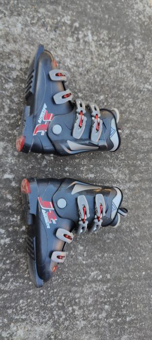 Clăpari mărimea 38