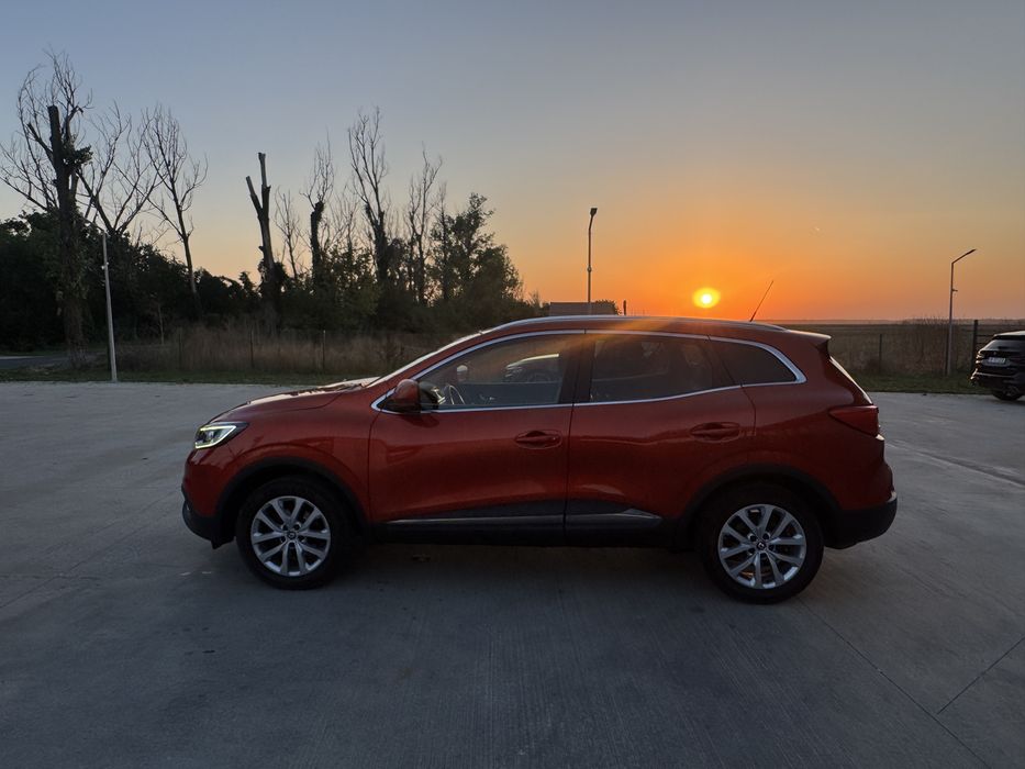 Renault Kadjar 2016 Leduri/panorama/keyless/piele/navi/rate/garantie