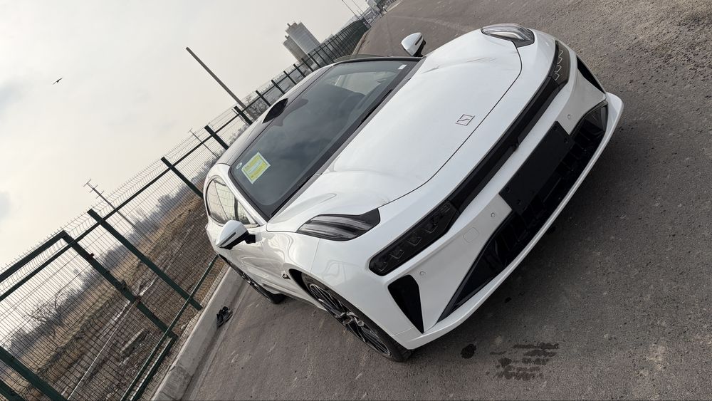 Zeekr 001 Restaling you z sport 2025