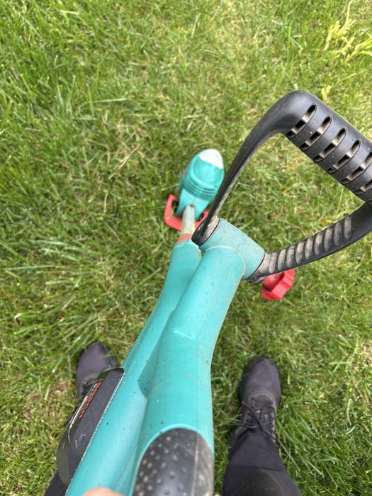 Trimmer / Motocoasa de iarba  electrica Bosch ART 26Li
