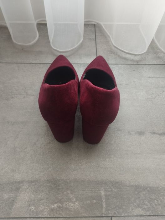 Обувки велур бурдо
