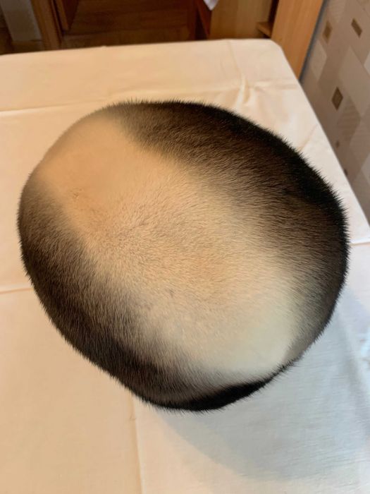 Берет женский норковый