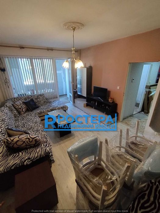 Продава се Двустаен апартамент в Търговище, Запад 2 - 70 кв.м за 1143 €/кв.м - Снимка #3