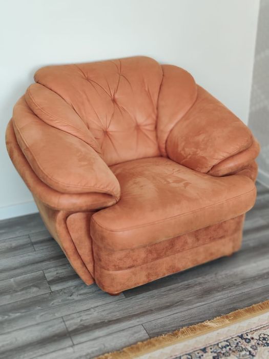 Мягкий уголок (диван и 2 кресла)