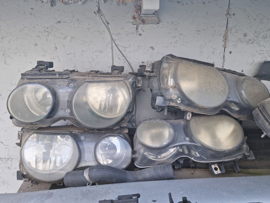 Far faruri stanga dreapta bmw seria 3 e46 compact 316ti 318ti 320td