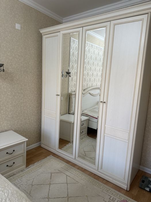 Спальний гарнитур кровать