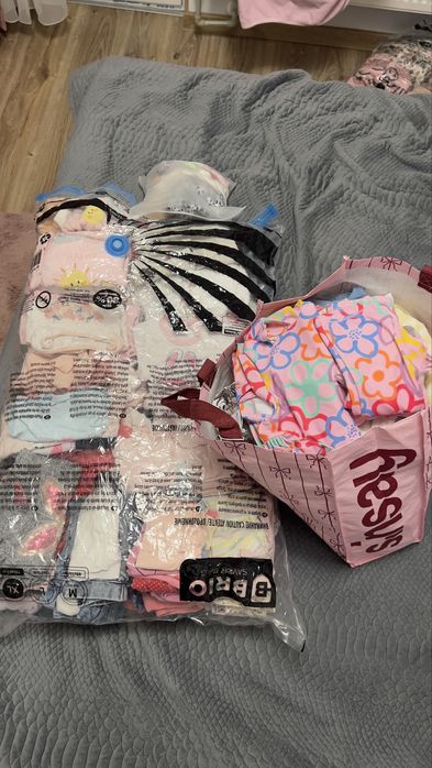 Лот бебешки дрешки за момиче  /Primark, H&M, Guess, George и др./