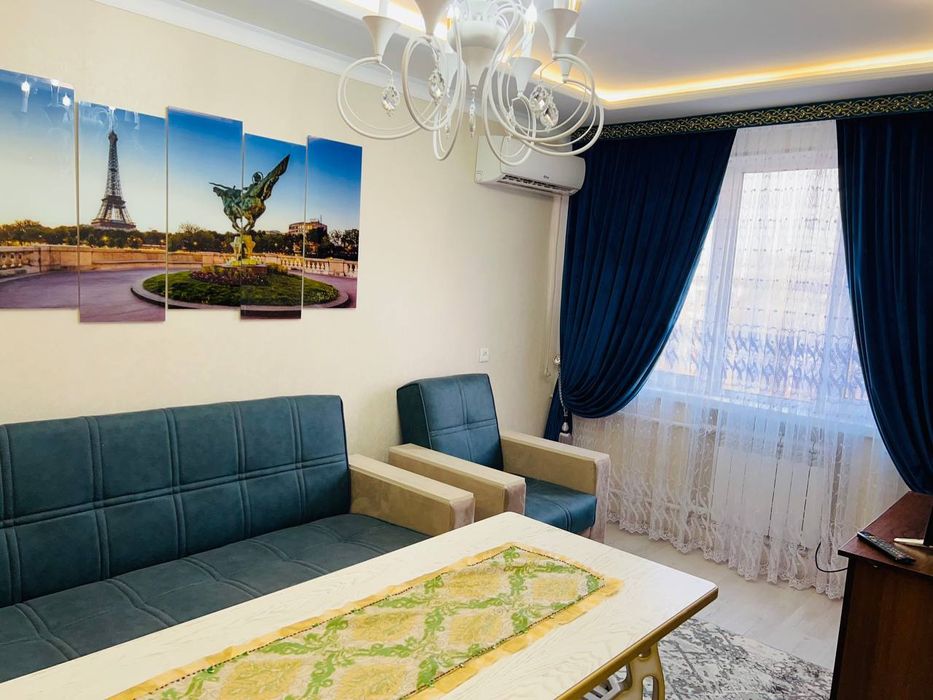 Сдается евро квартира в самом центре города Яккасарай