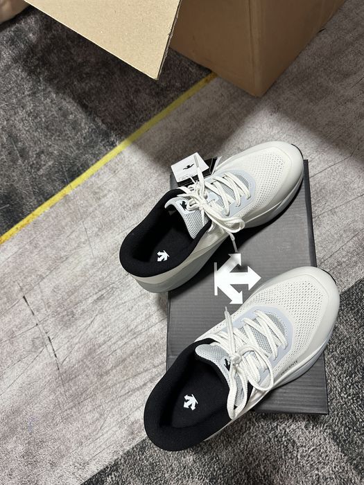 Кроссовки Descente