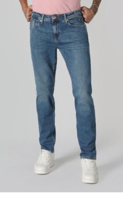 Джинсы Colin’s. За 3 пары.