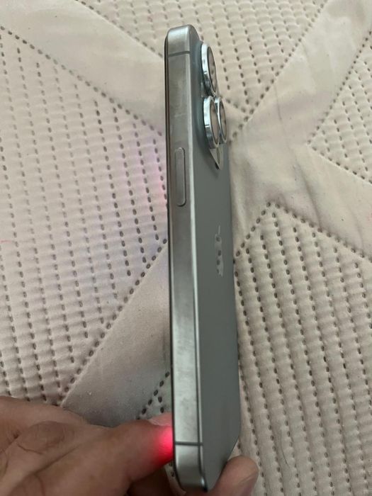 Iphone 15 PRO 128 GB titan