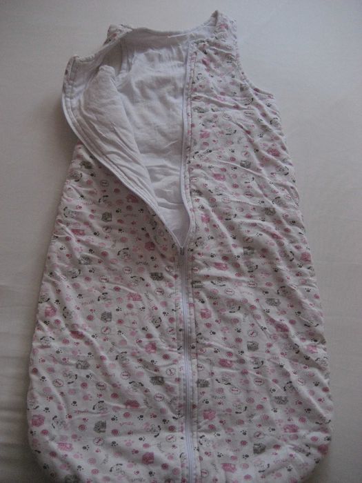 Горен и долен чаршаф,калъфка+олекотена завивка