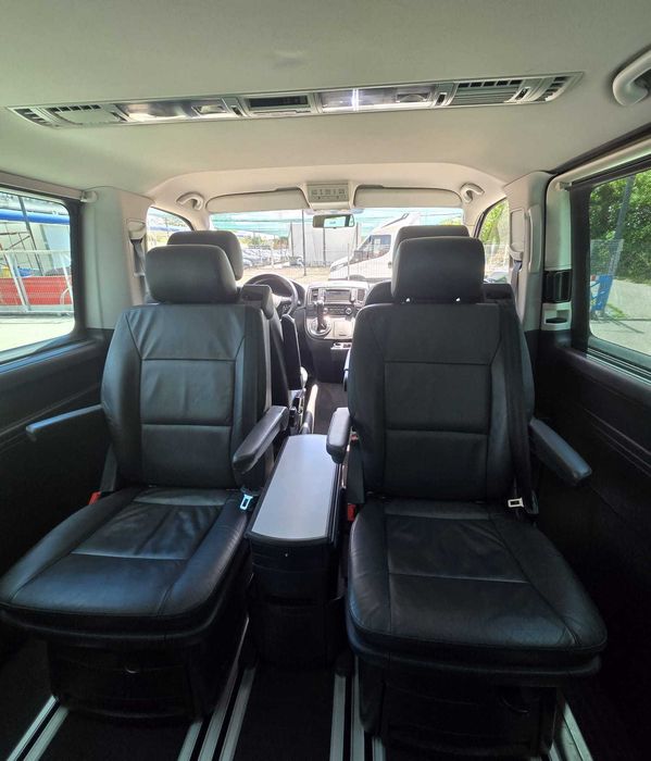 VOLKSWAGEN Multivan 2010 — imagine 3