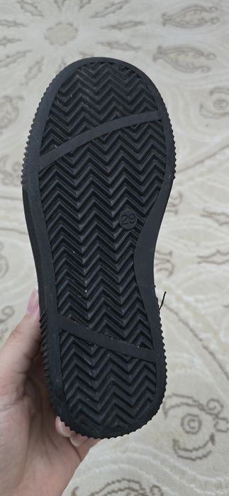 Продам детский кожаный туфли на мальчика