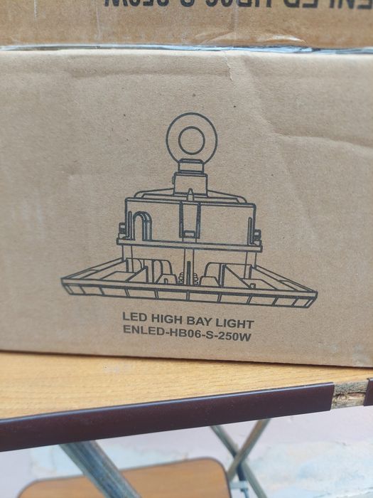 Sistem iluminat, lampă led,proiector led pentru hale